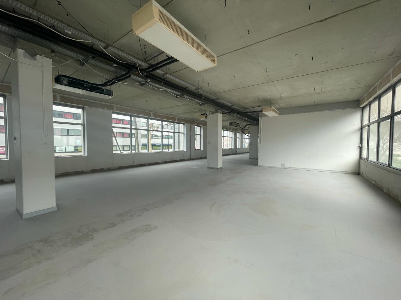 Bureau Bordeaux 2301m² Location bureau Bordeaux Gironde OLBUR2312239 4